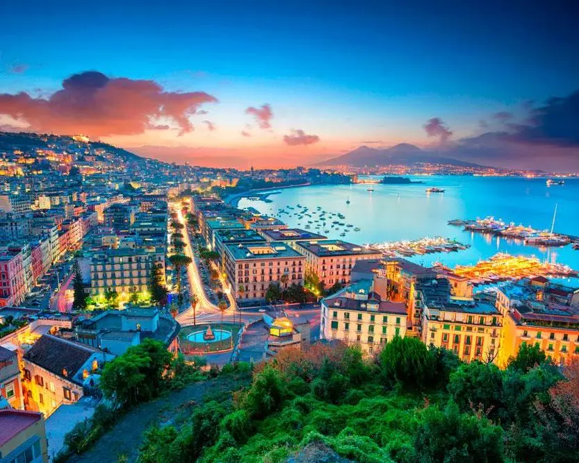 Napoli tour da Roma con autista NCC